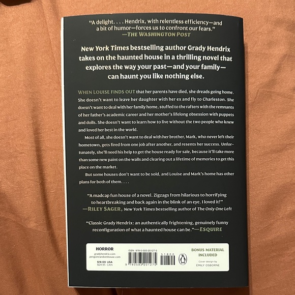 How to Sell a Haunted House Book by Grady Hendrix - Picture 2 of 2